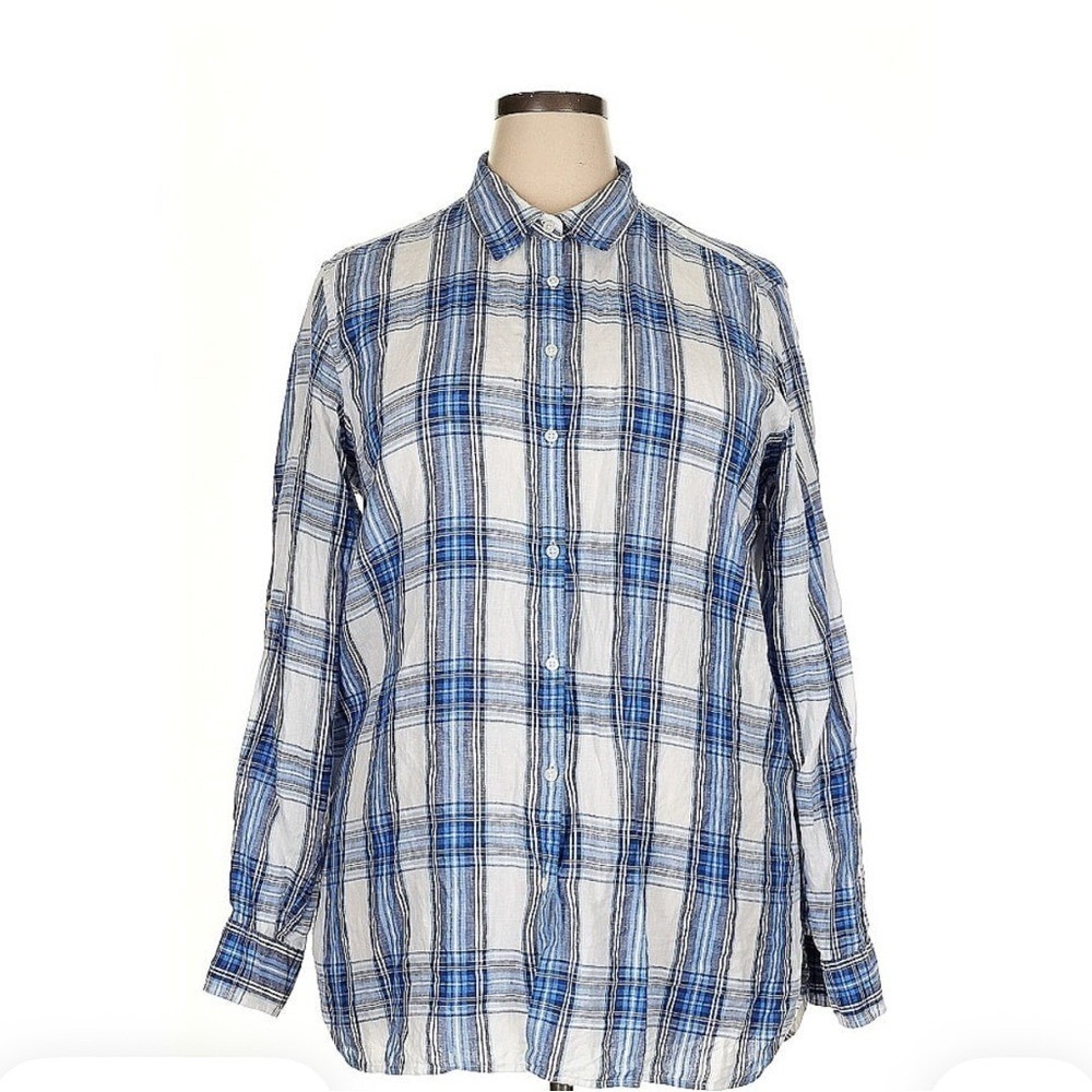 Ralph Lauren Blue and White Casual Button Down Shirt